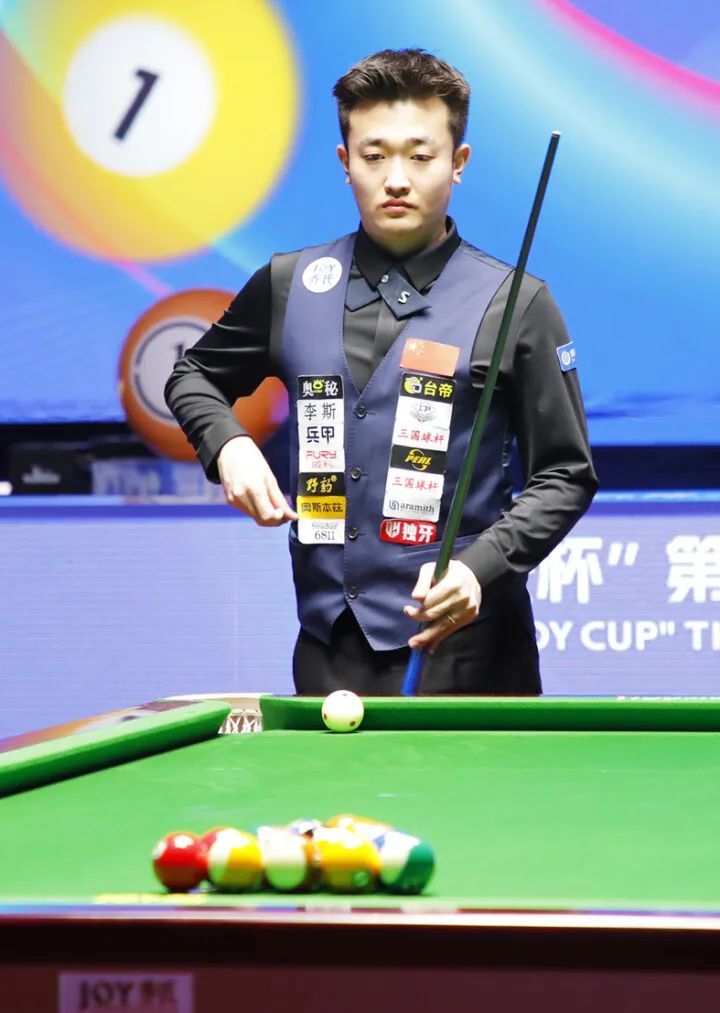 缺席时表现 缺席时表现