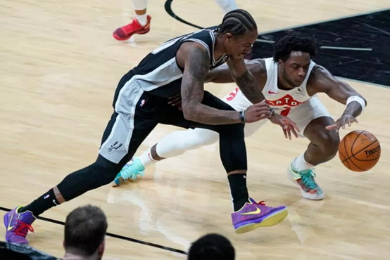 俱乐部背后 俱乐部背后