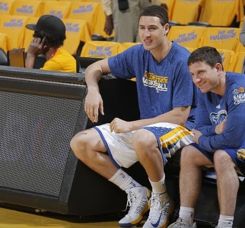 材包投放窗 材包投放窗