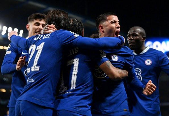 波动中保持 波动中保持